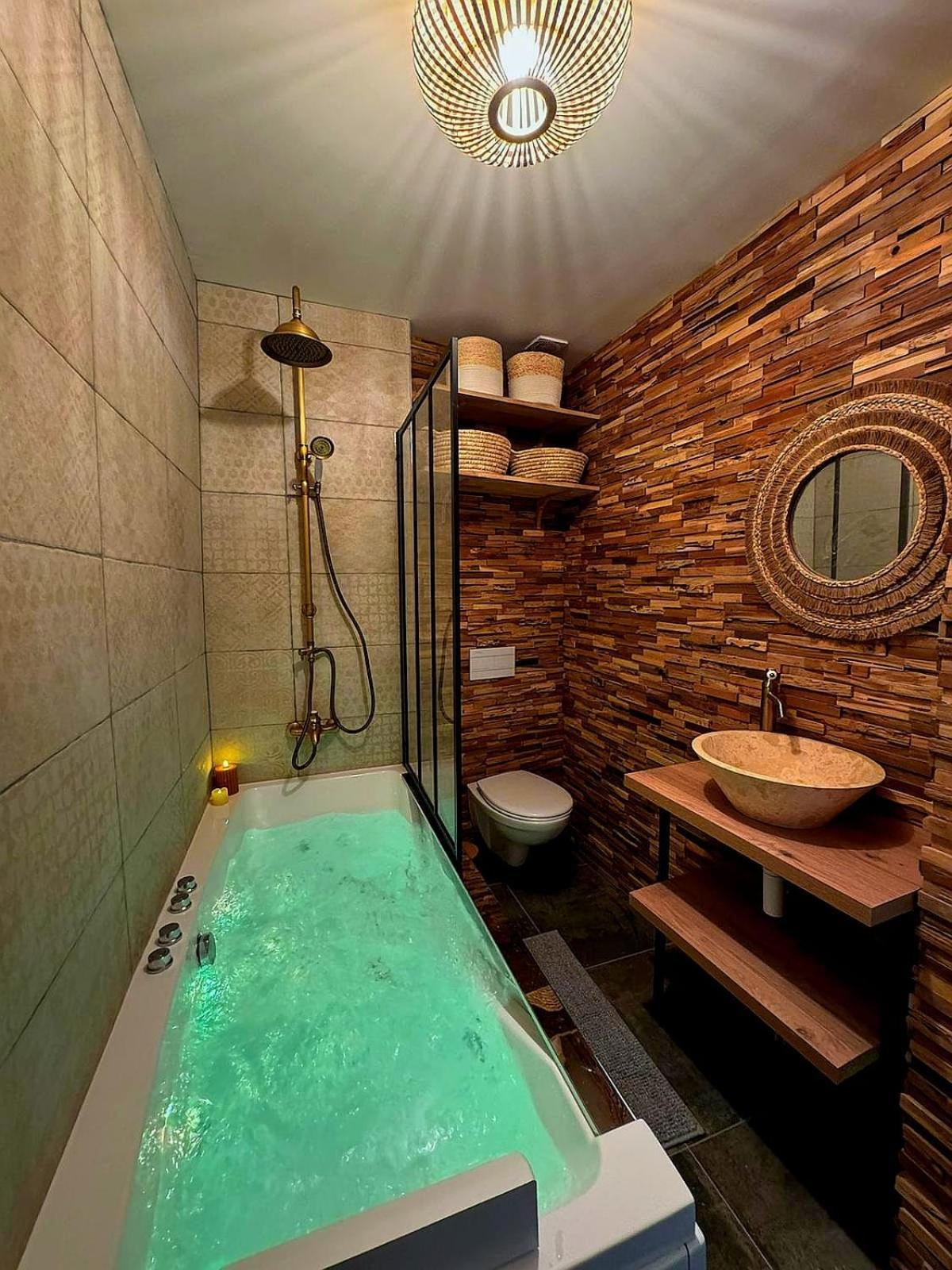 Duplex Safari Jusqu'A 4 Personnes, Spa, Cinema Et Lit Sous Les Arbres, Day Use, 10 Min Centre Амиен Екстериор снимка